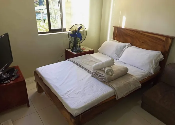 Brenthill Condo
